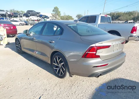 2019 Volvo S60 T5 Momentum из США, поврежденный, VIN 7JR102FK2KG010159